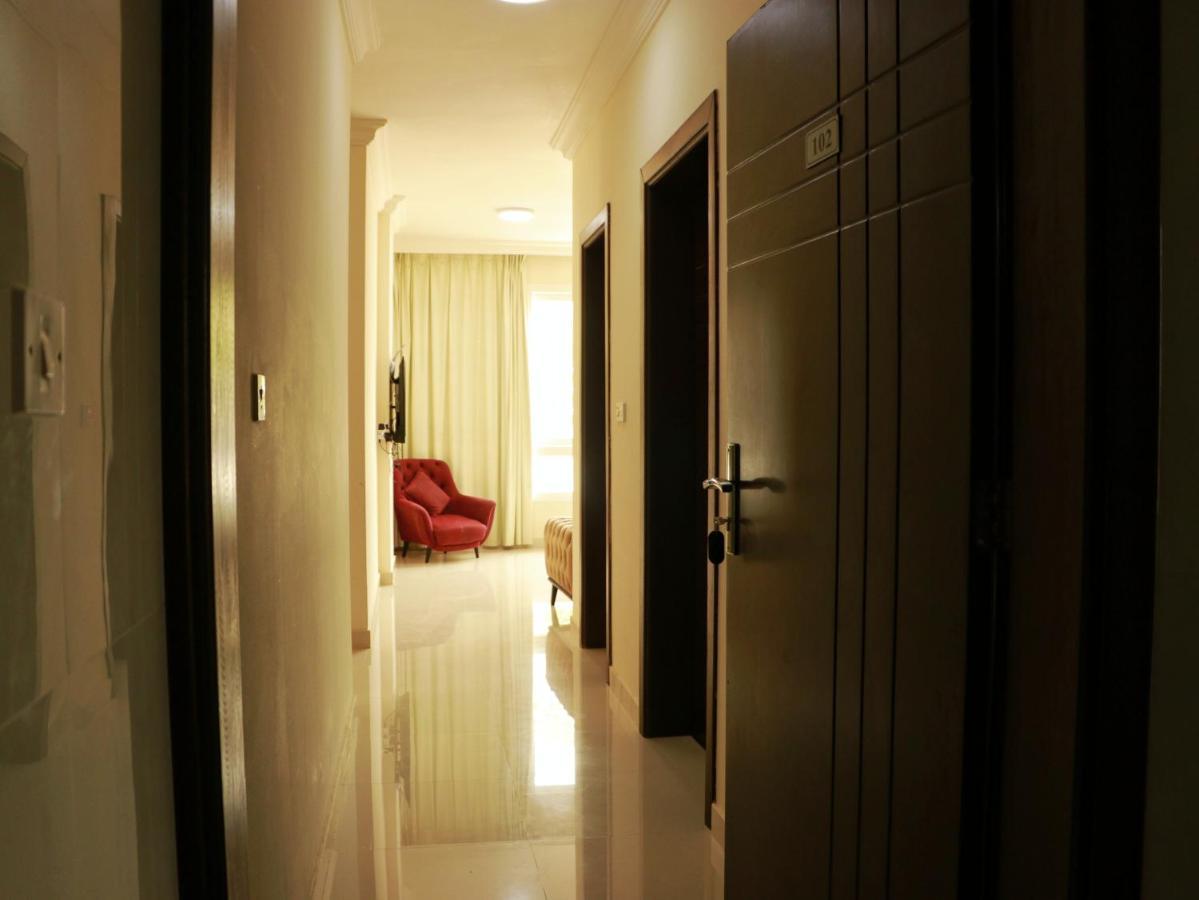 Almansor Furnished Apartment 3 Salalah Eksteriør billede